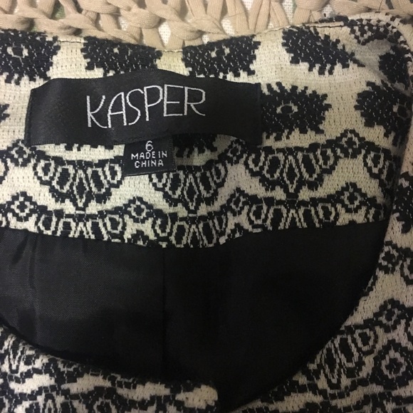 Cute Kasper black and white blazer - Picture 2 of 2